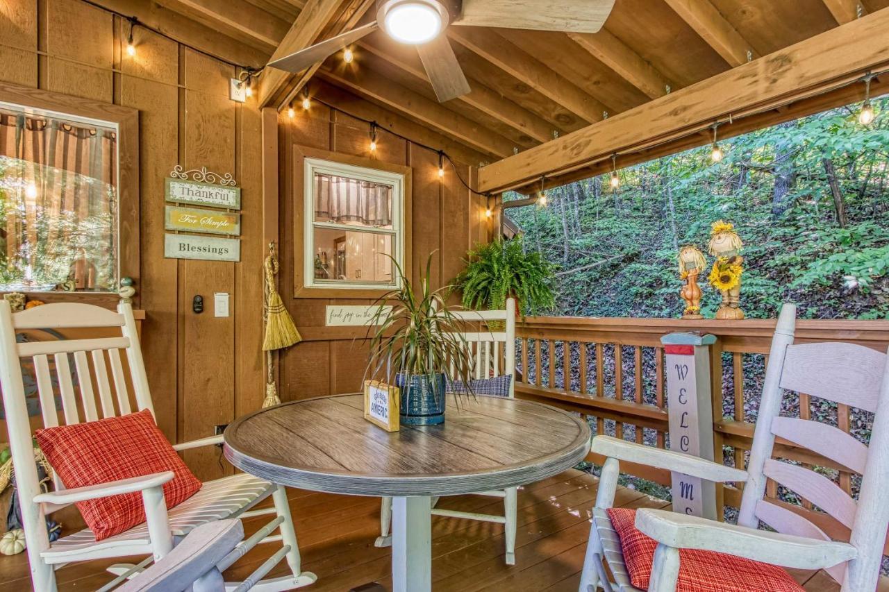 Cozy Cabin With Mountain Views Near Skylift Park! Villa Gatlinburg Exterior foto